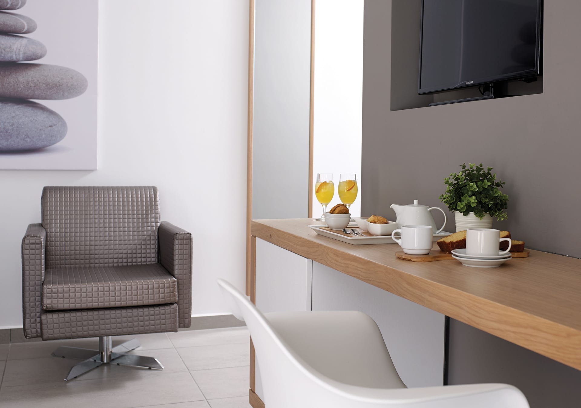 Superior Two Bedroom Suite Inland View