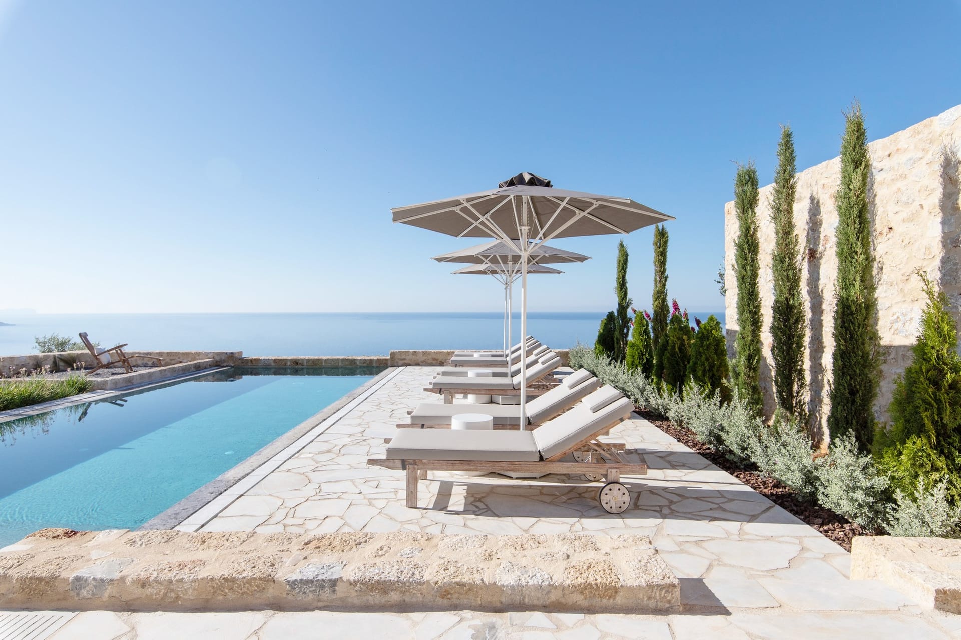 Monogram Travel Peloponnese, Grčka — Villa Camelia | 5 Bedrooms | Mani
