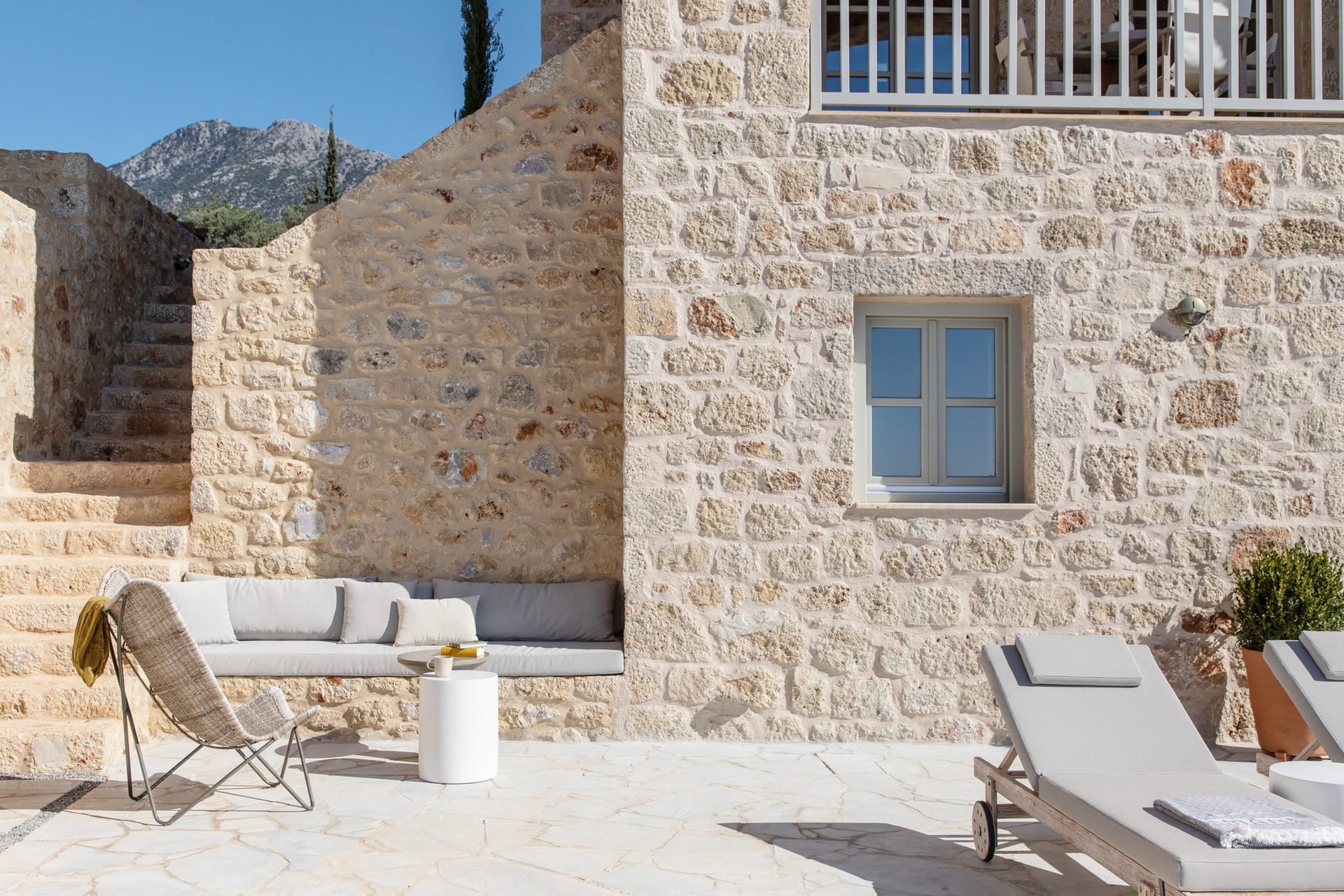 Monogram Travel Peloponnese, Grčka — Villa Camelia | 5 Bedrooms | Mani
