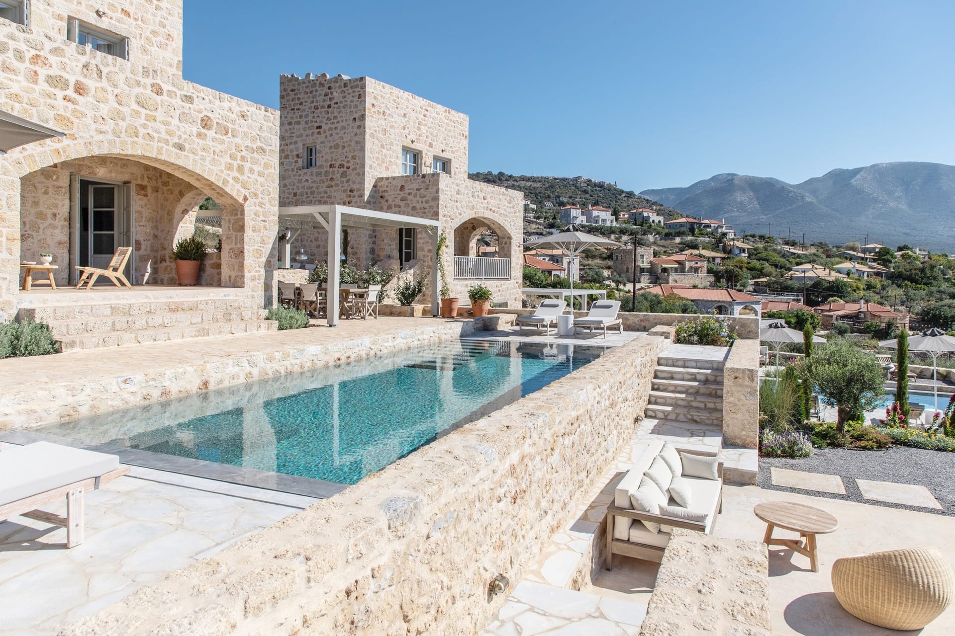 Monogram Travel Peloponnese, Grčka — Villa Camelia | 5 Bedrooms | Mani