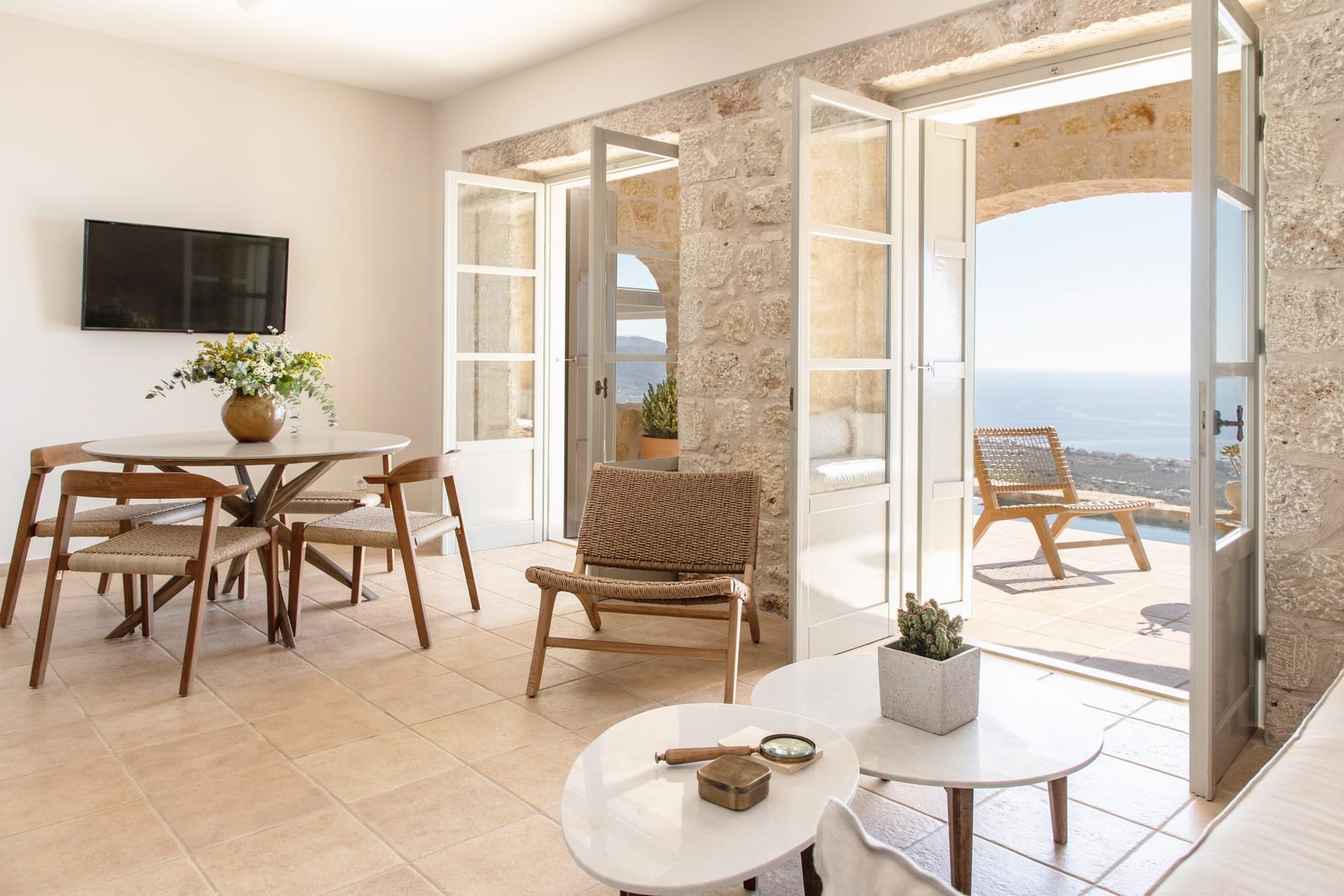 Monogram Travel Peloponnese, Grčka — Villa Camelia | 5 Bedrooms | Mani