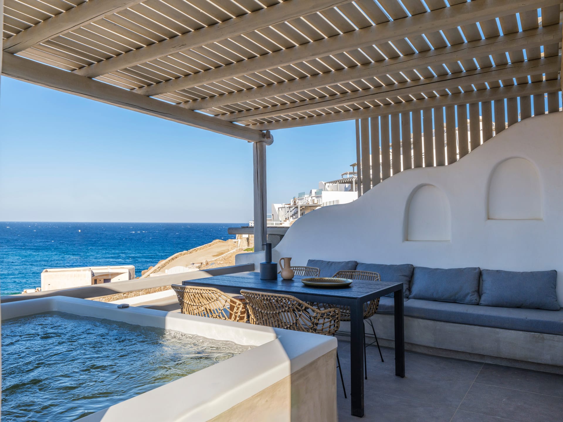 Mykonos Residence Villas & Suites, Ftelia, Grčka — Melina Sea View Maisonette with Jacuzzi – 2BDR