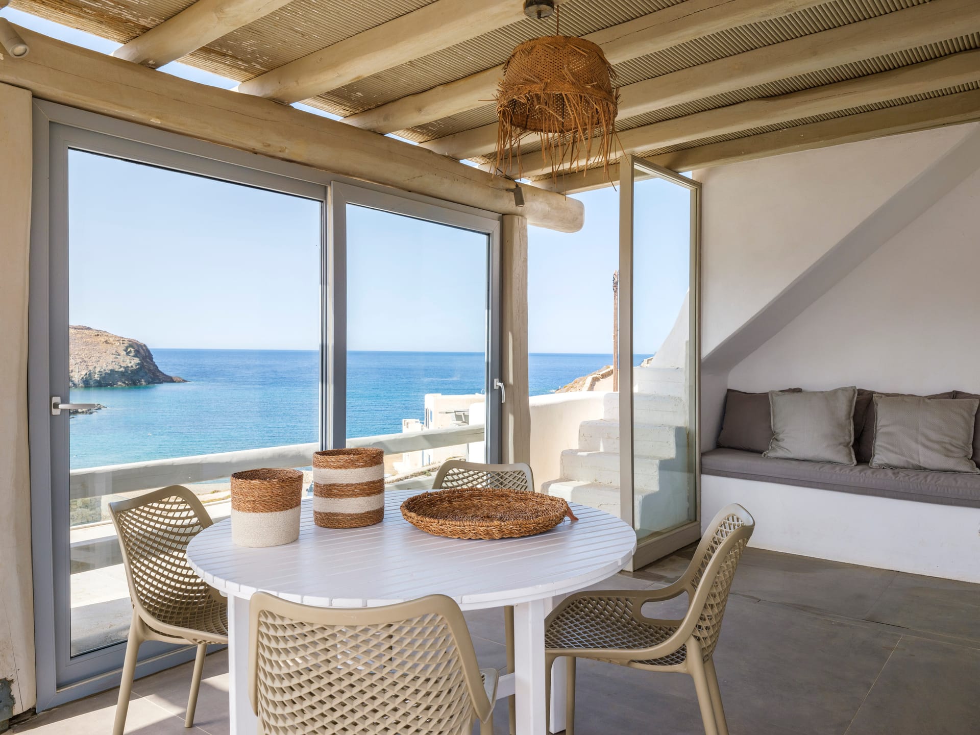 Mykonos Residence Villas & Suites, Ftelia, Grčka — Poseidon Sea View Maisonette with Private Jacuzzi – 2BDR