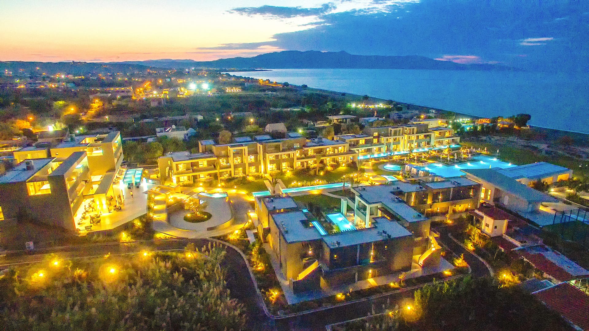 Myrion Beach Resort & Spa 5 * Myrion Beach Resort & Spa 5 *