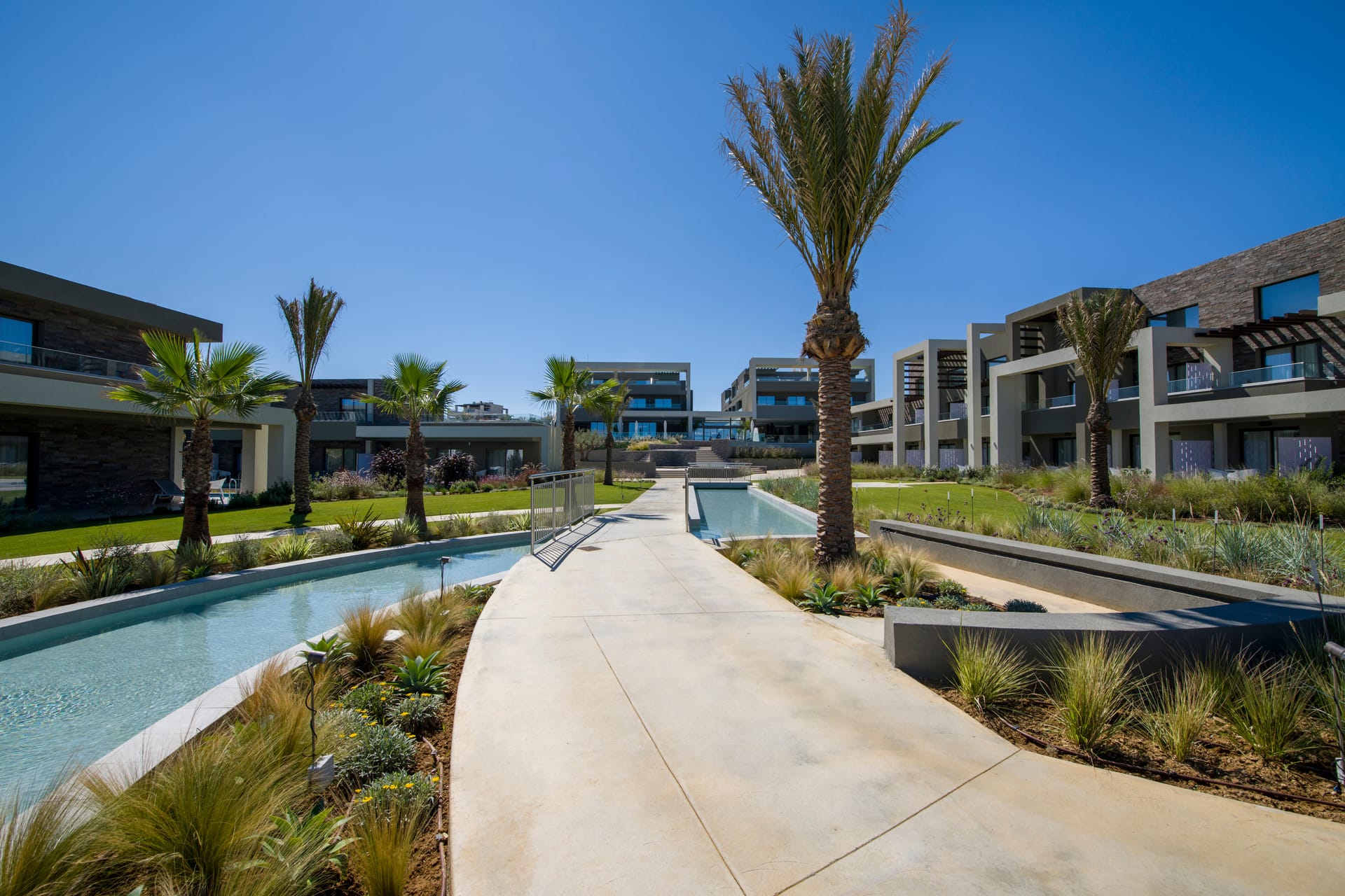Myrion Beach Resort & Spa 5 * Myrion Beach Resort & Spa 5 *