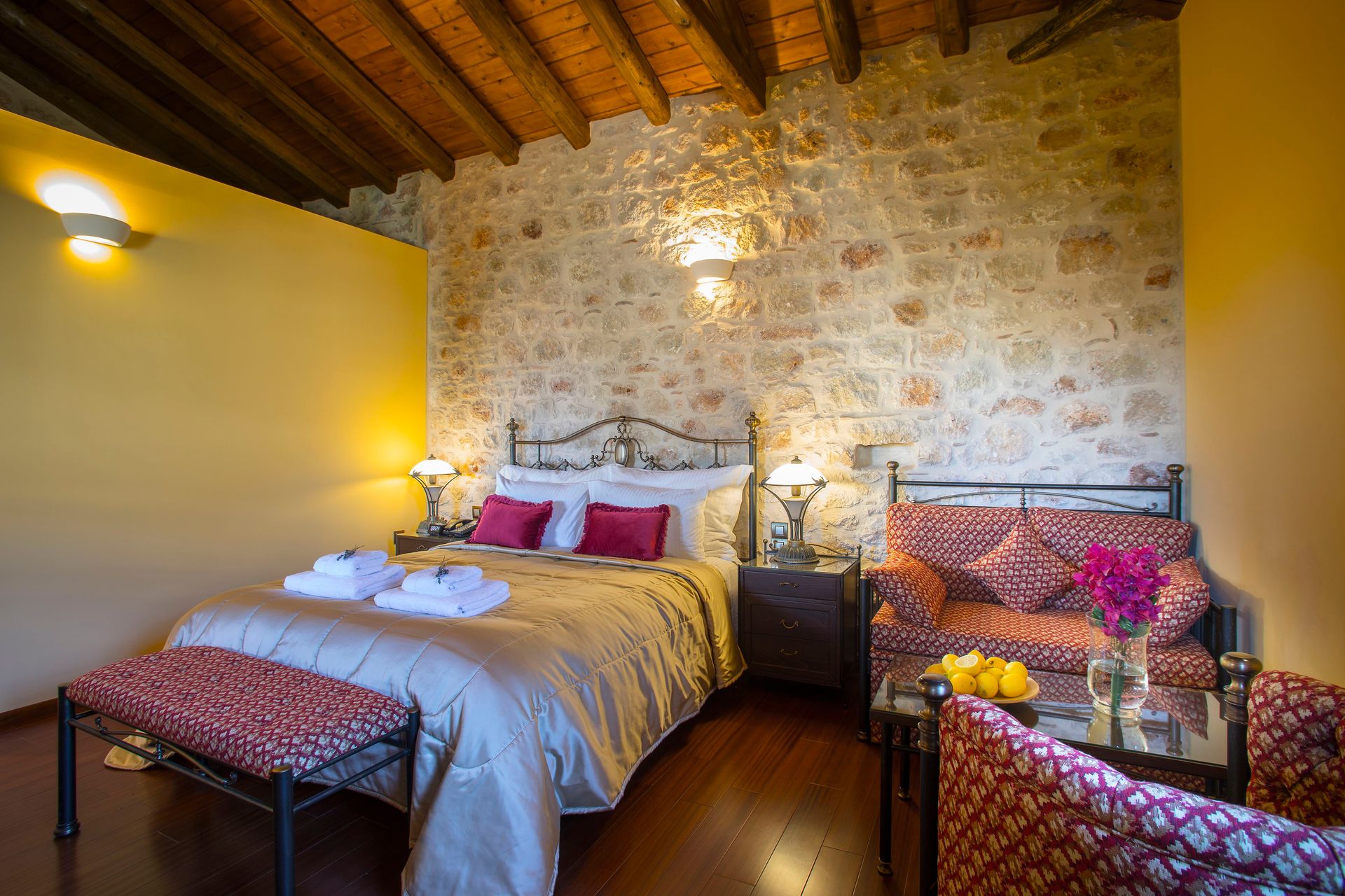 Standard Double Room with Mountain View