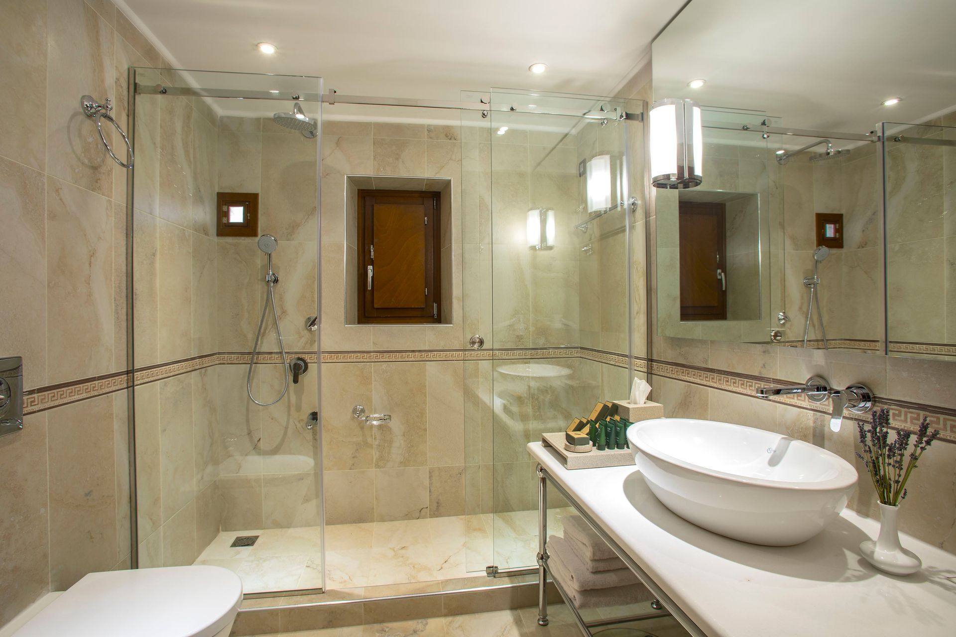 Standard Double Room with Mountain View