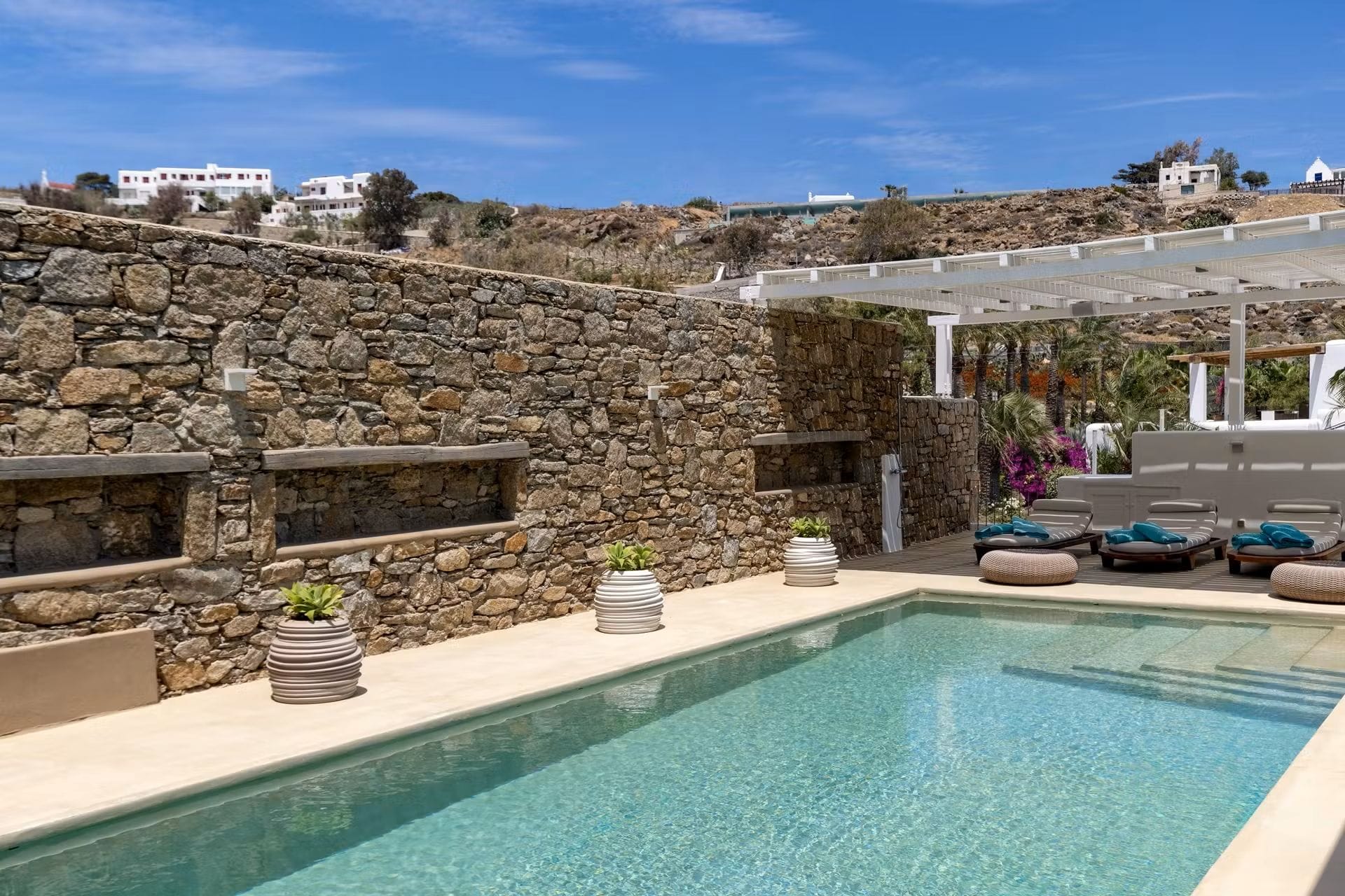 Nammos Hotel Mykonos, Psaru, Grčka — Diplomatic Villa 9 Bedrooms with Private Pool