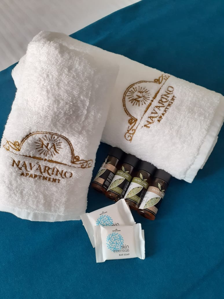 Deluxe Double with Side Sea View