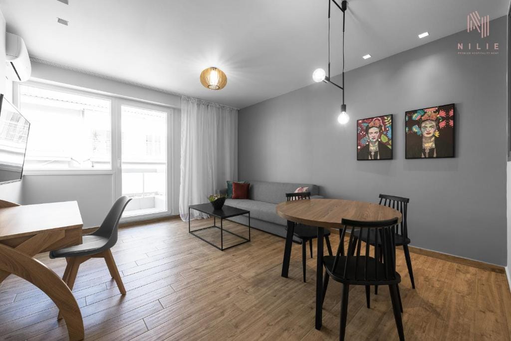 NILIE PREMIUM HOSPITALITY MGMT, Solun – više lokacija, Grčka — Big Apple 5.8 | Ptolemeon 14