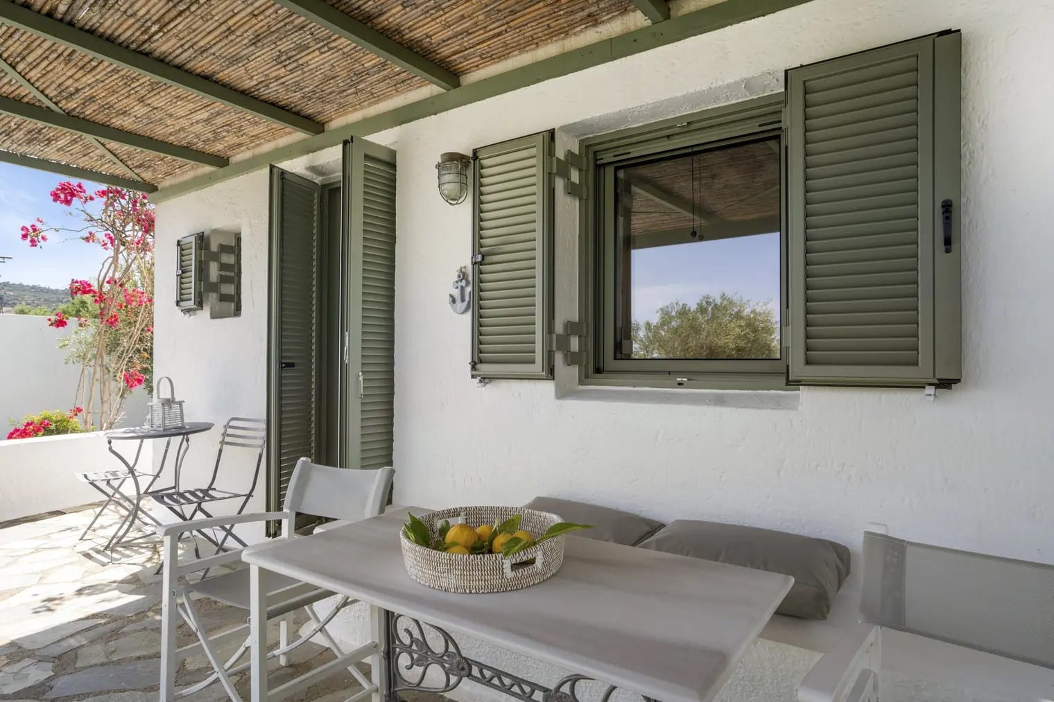 One Bedroom Bungalow Garden View