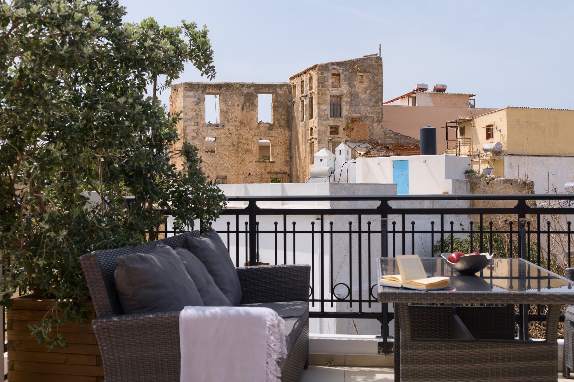 Nival Luxury Suites  Nival Luxury Suites