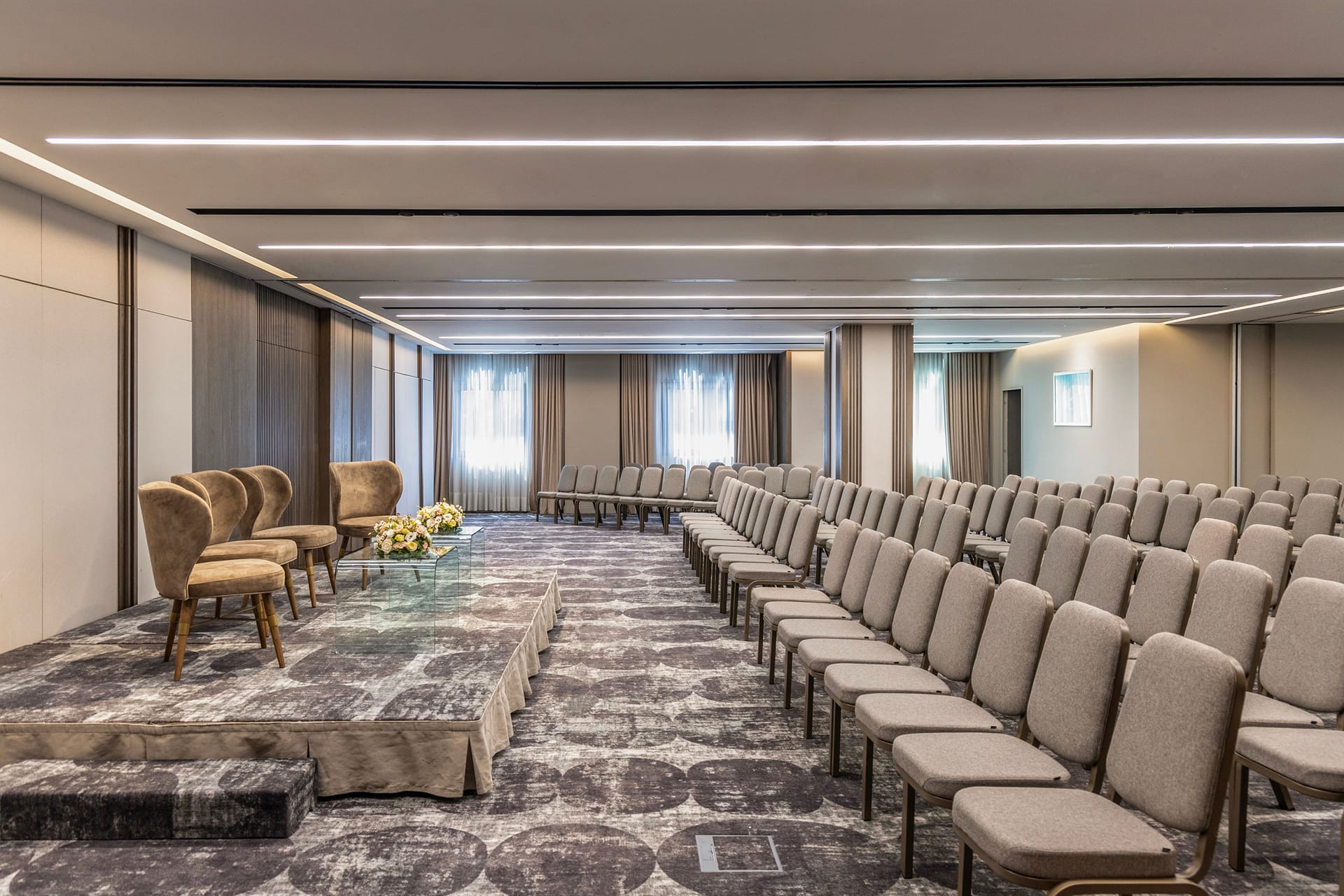 NJV Athens Plaza Hotel, ,