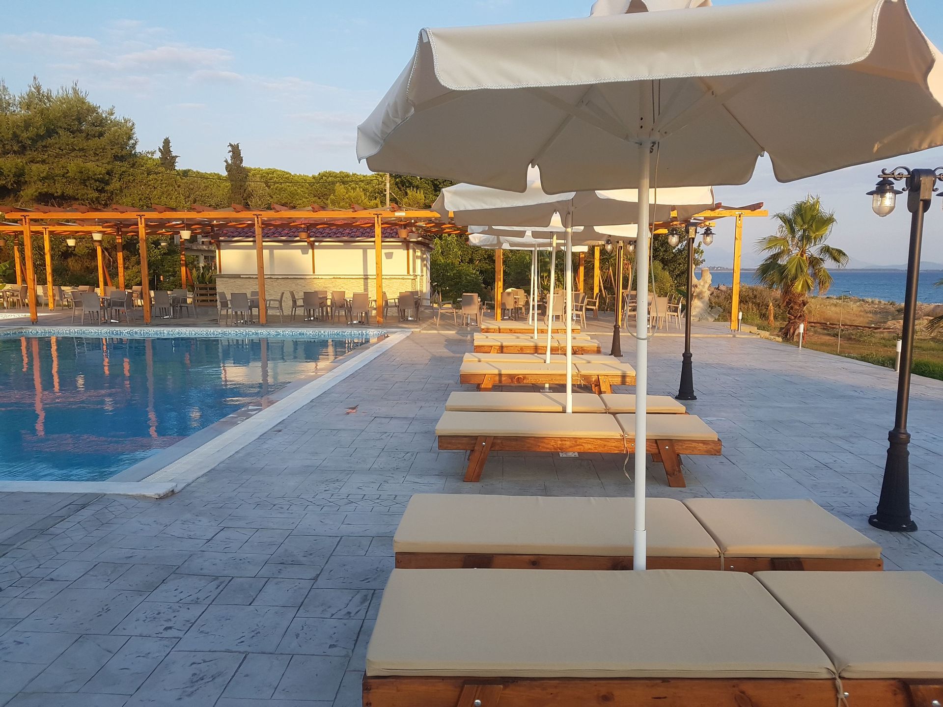 Ocean Hotel Resort