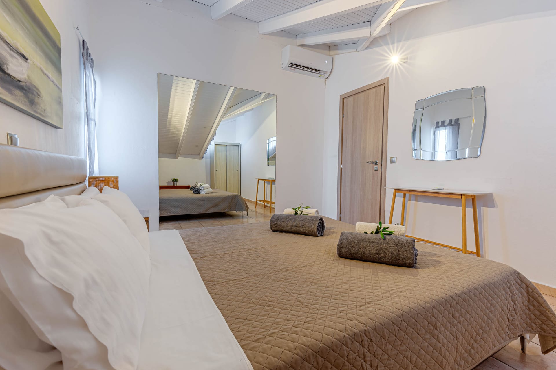 Family Apartment - Top Floor [90 m2] | 2 Bedrooms