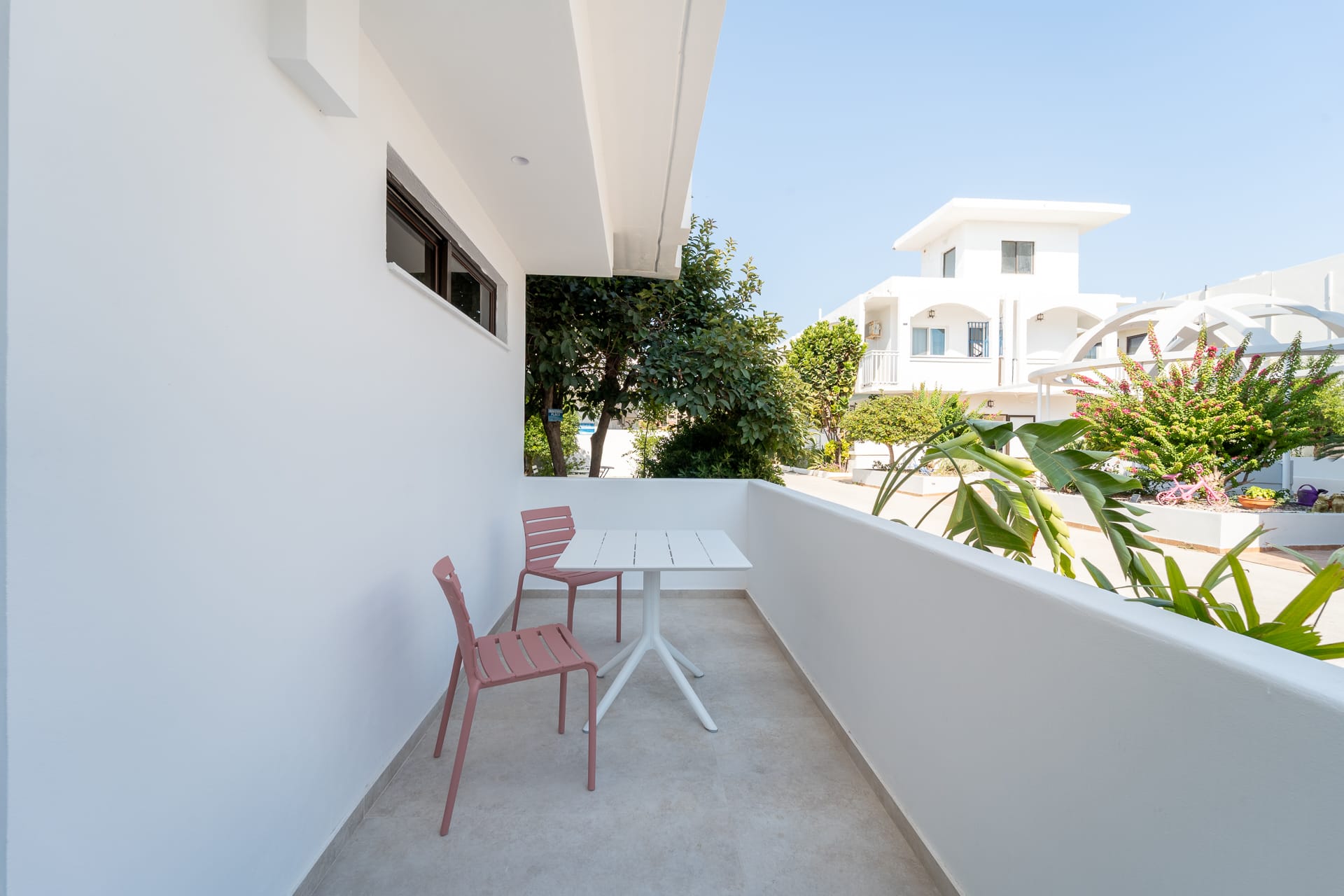 Paloma Seaesta Cabanas