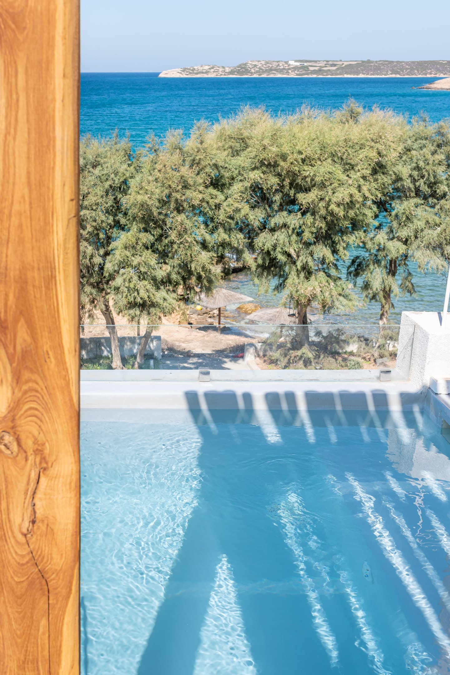 Superior Family Suite with Outdoor Jetted Tub &amp; Sea View