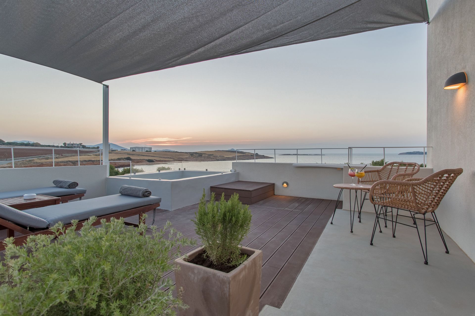Superior Family Suite with Outdoor Jetted Tub &amp; Sea View