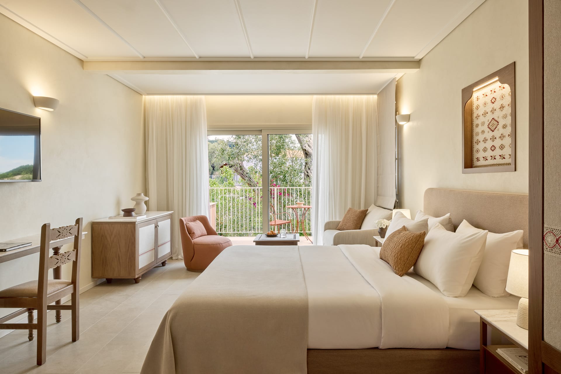 Penthouse Bliss Suite With Plunge Pool Annex Building Photo Inspiration