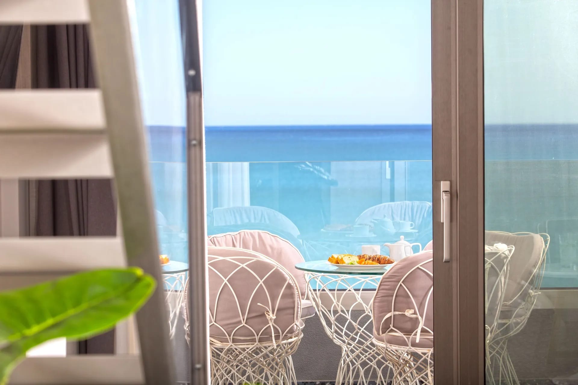 Premium Suite Split Level with Sea View