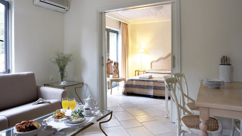 Grecotel Plaza Spa Apartments