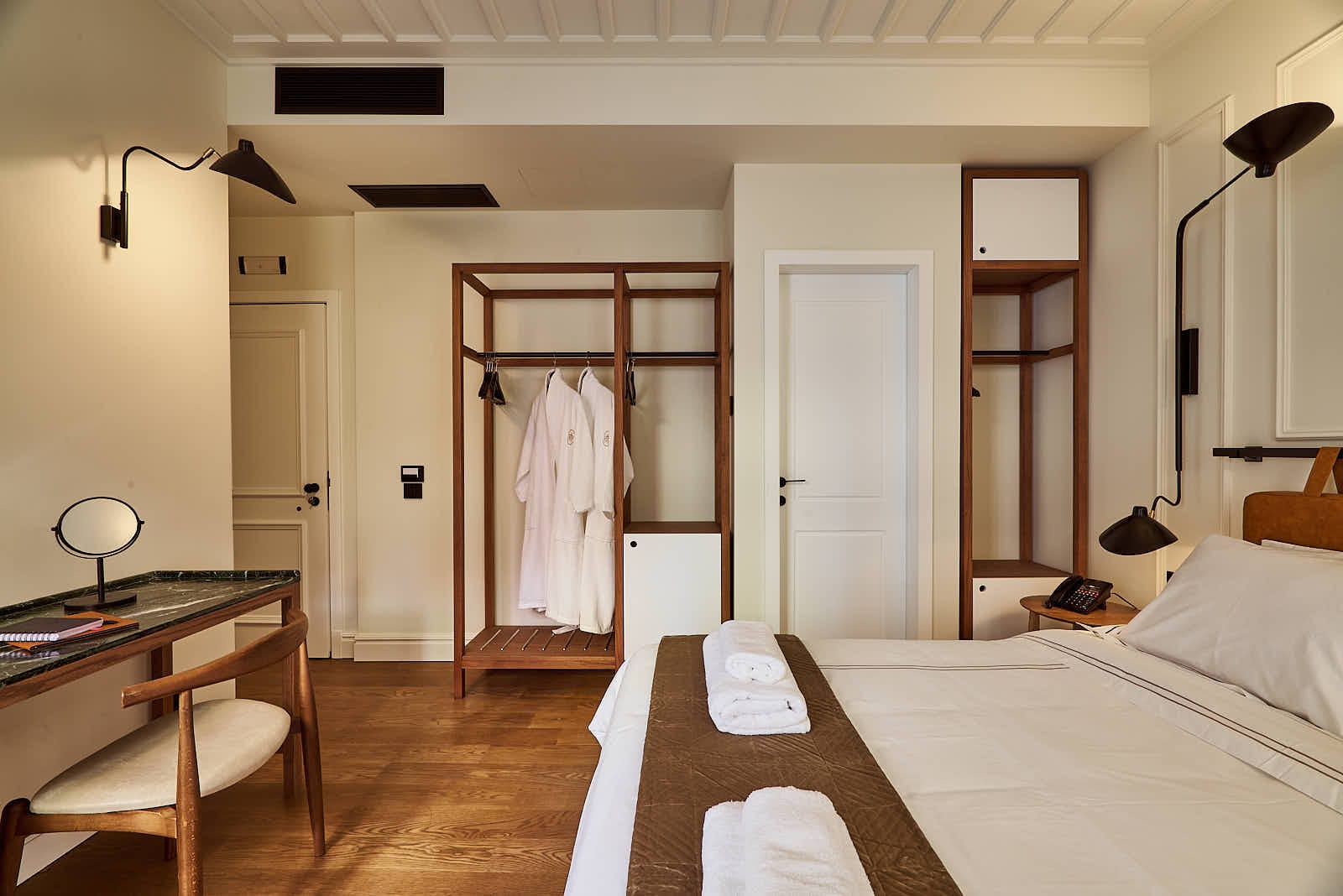 Deluxe Room with Balcony