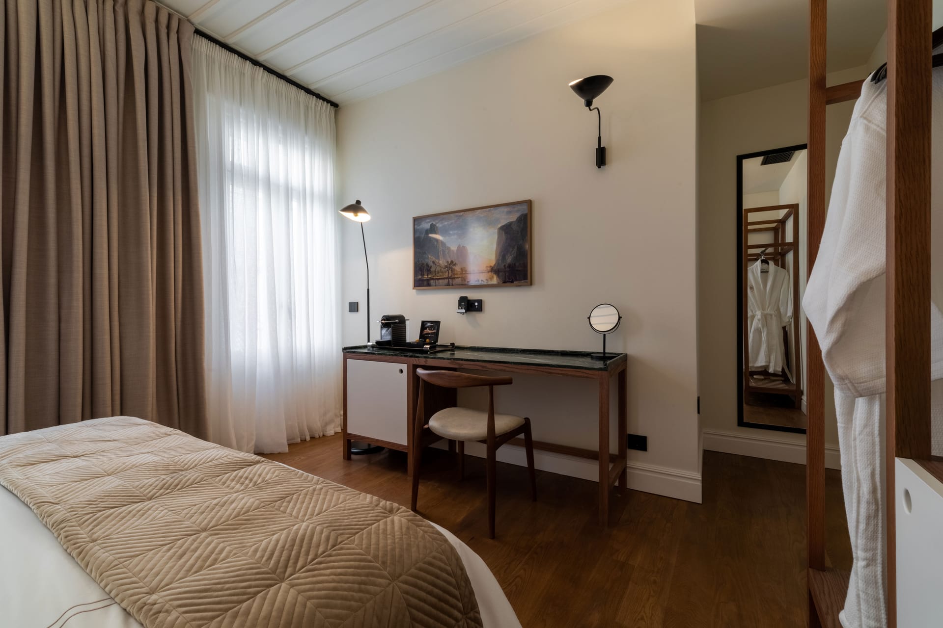 Deluxe Room with Balcony