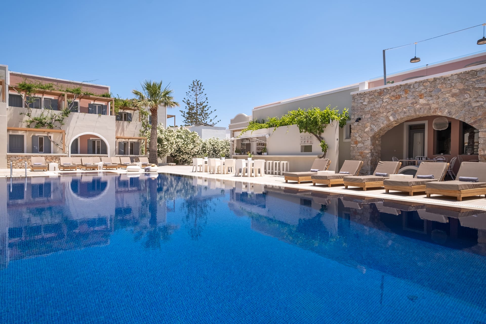 Rosebay Hotel, ,