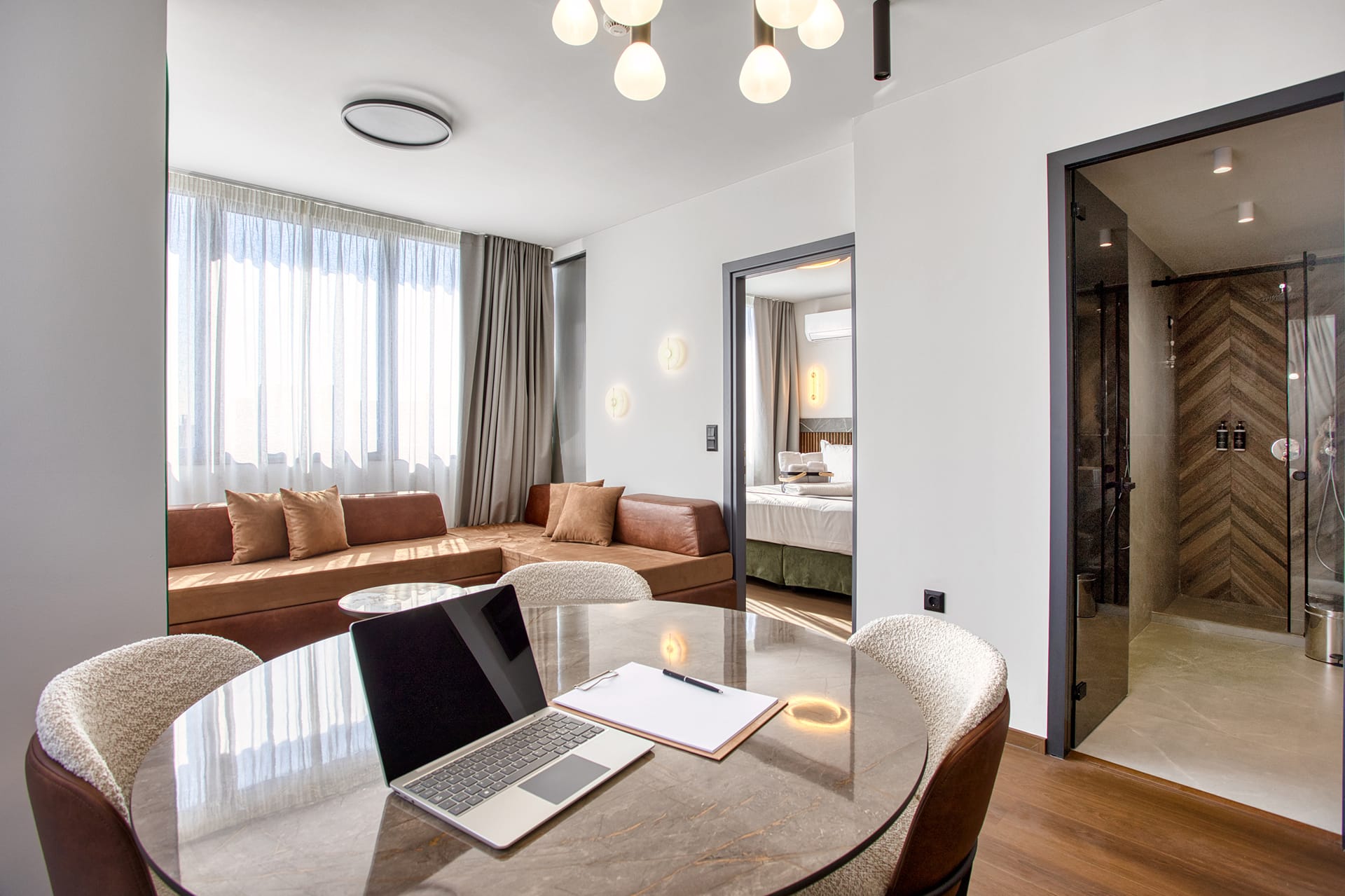 Rotonda Hotel Thessaloniki, Solun, Grčka — Business Suite