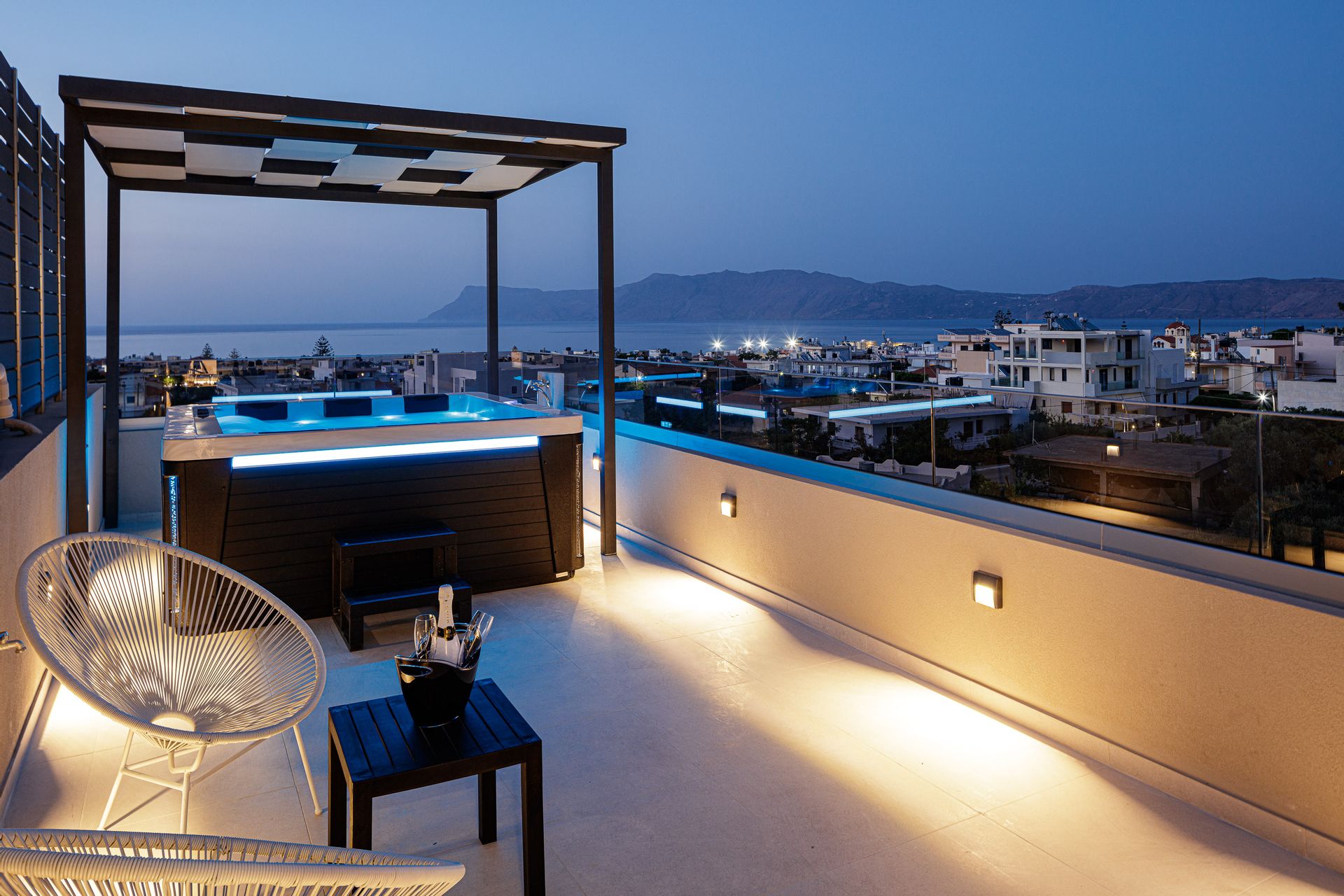 Sapphire Blue Suites — photo 2
