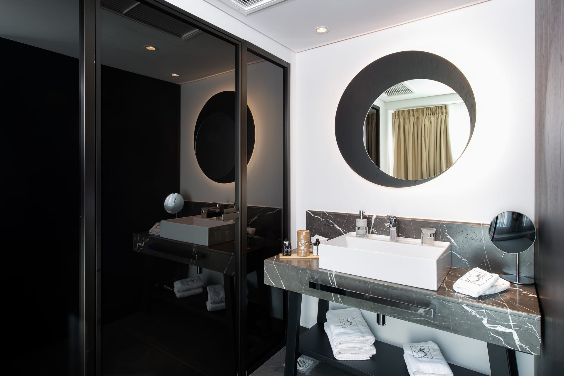 Penthouse Suite