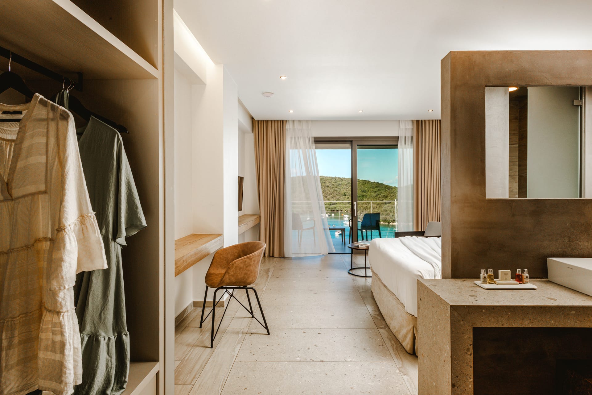 Sivota Deamaris Luxury Boutique Hotel, Sivota, Grčka — Deluxe Double Sea View