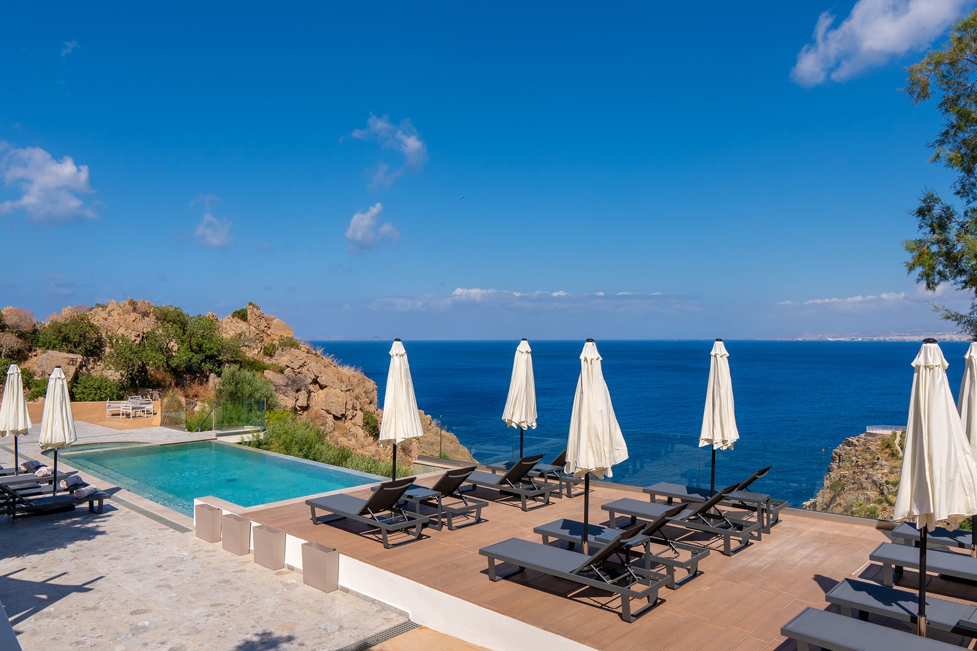 Soluna Forte Sea Living Suites, Ligaria, Grčka — fotografija 1
