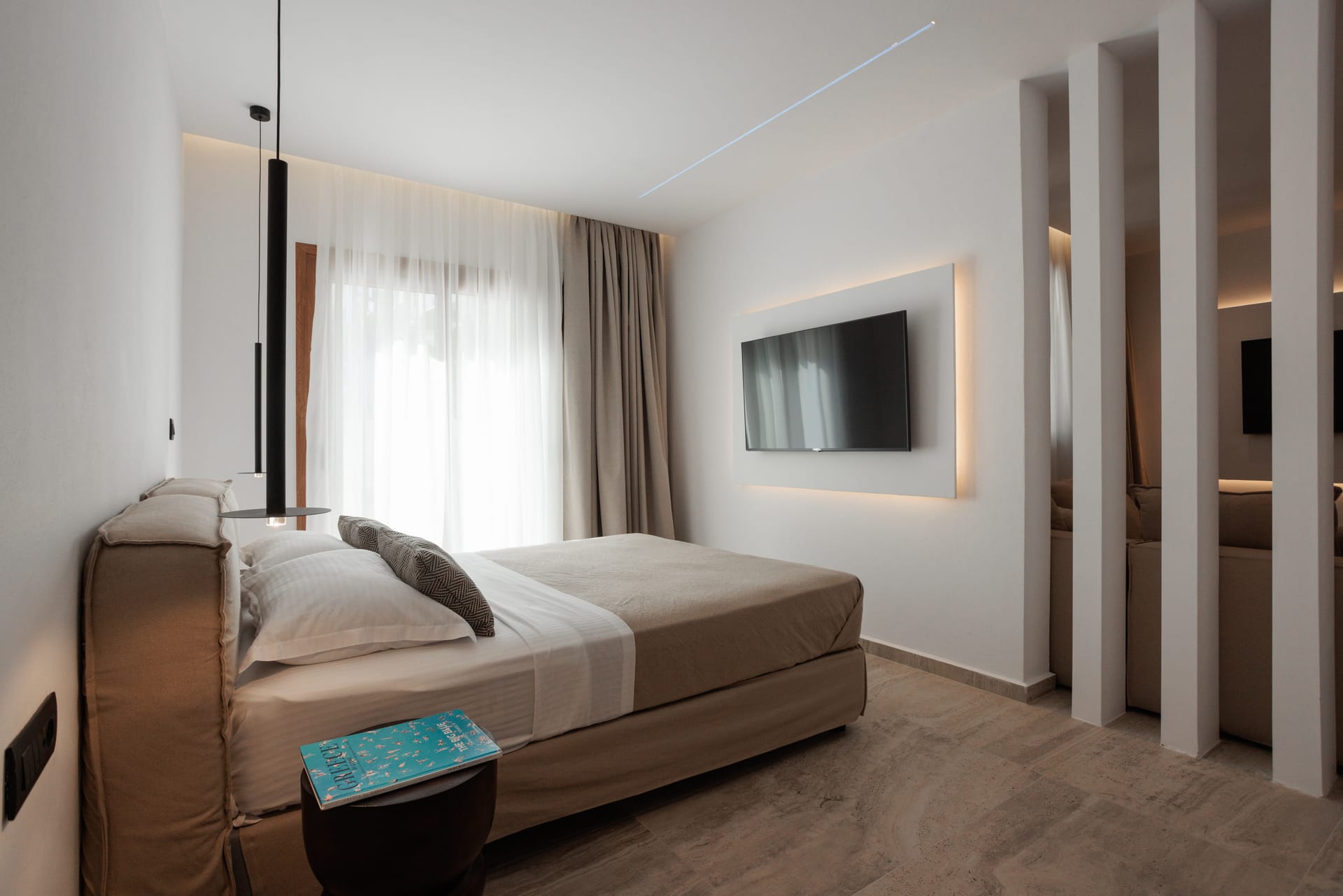 Sphinx Hotel, Hora, Grčka — Sphinx Suite with Outdoor Jet Tub