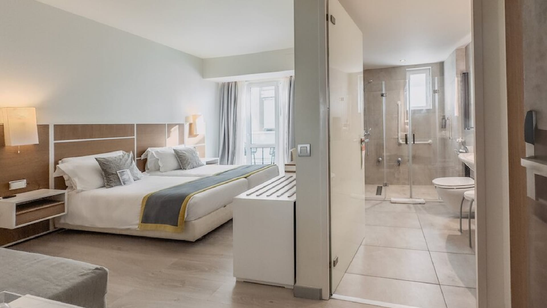 Saint George Lycabettus Lifestyle Hotel, Kolonaki, Grčka — Eco Chic Double With Private Balcony