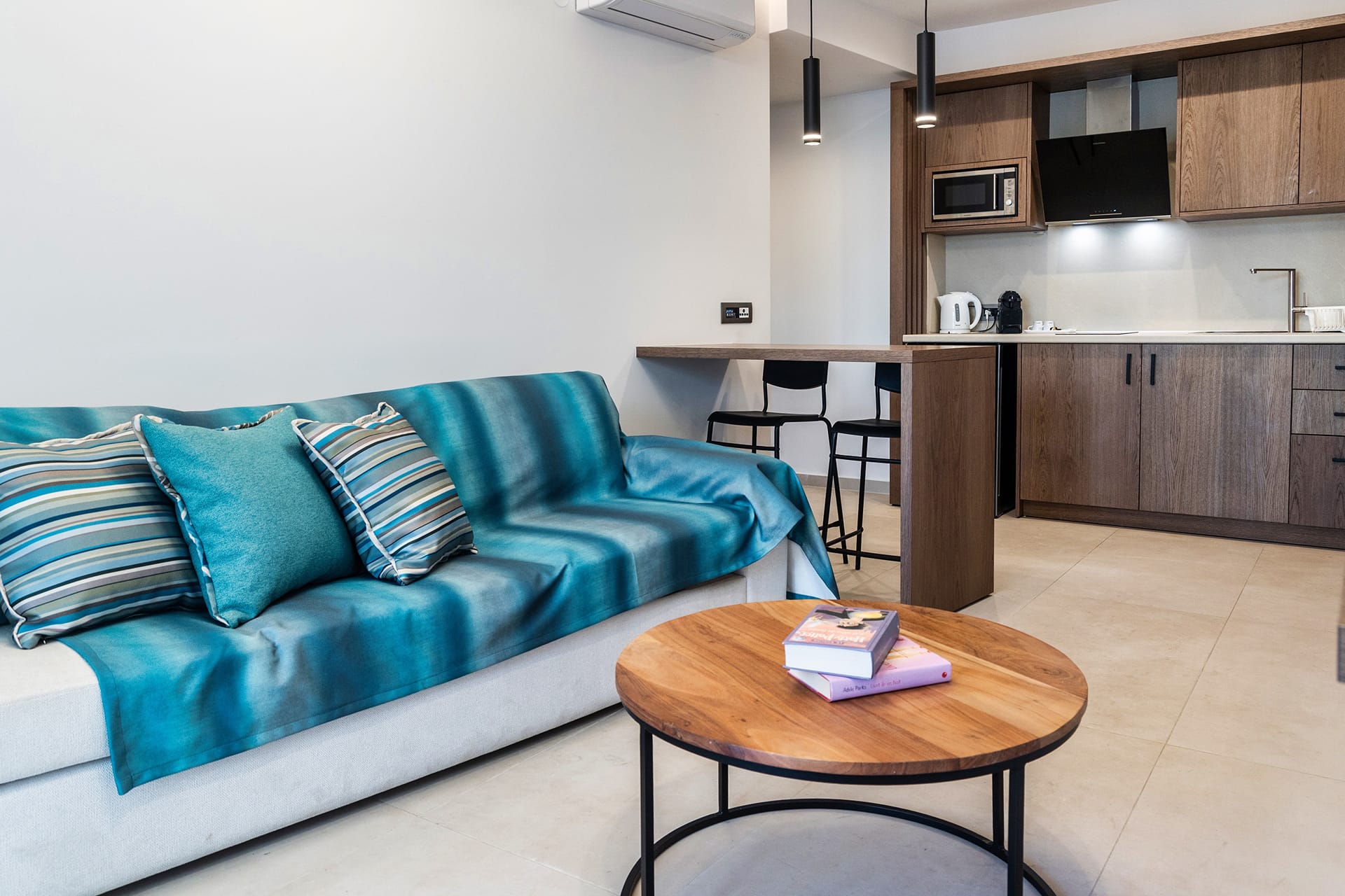 Deluxe One Bedroom Apartment with Private Pool