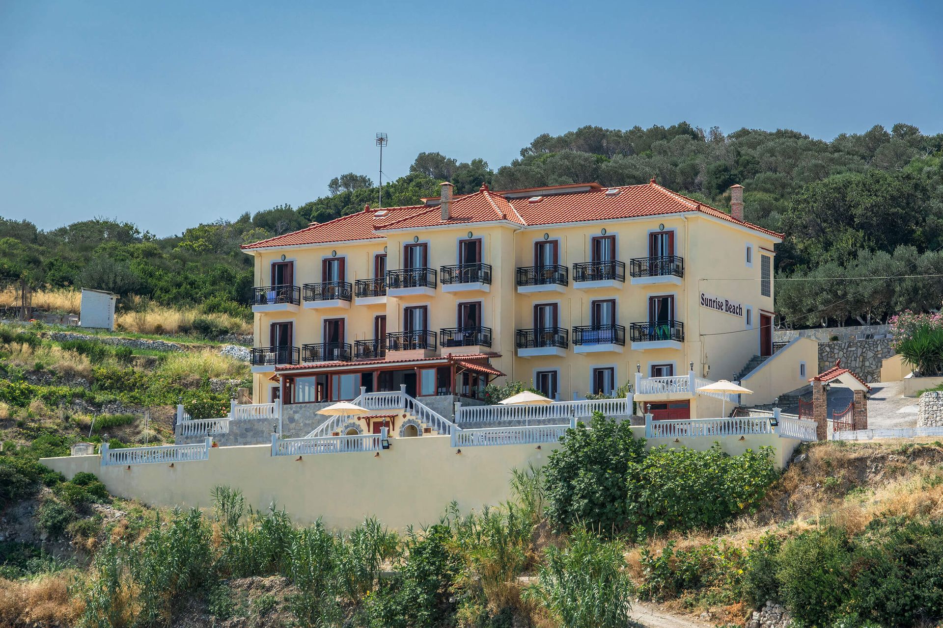 Sunrise Beach Hotel 3 * Sunrise Beach Hotel 3 *
