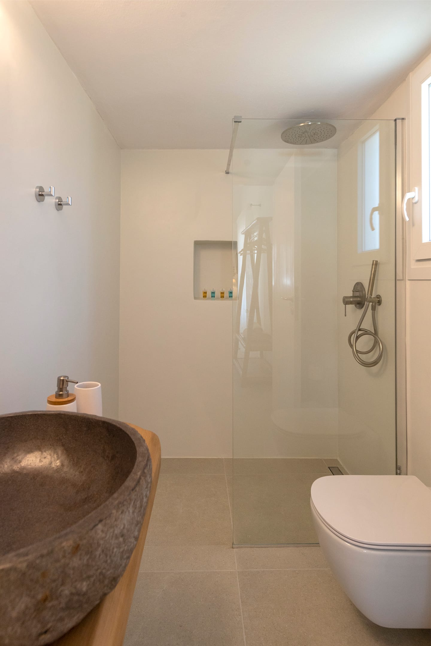 Sunrise Luxury Apartments & Suites, Soros Beah, Grčka — Boukamvilia Apartment