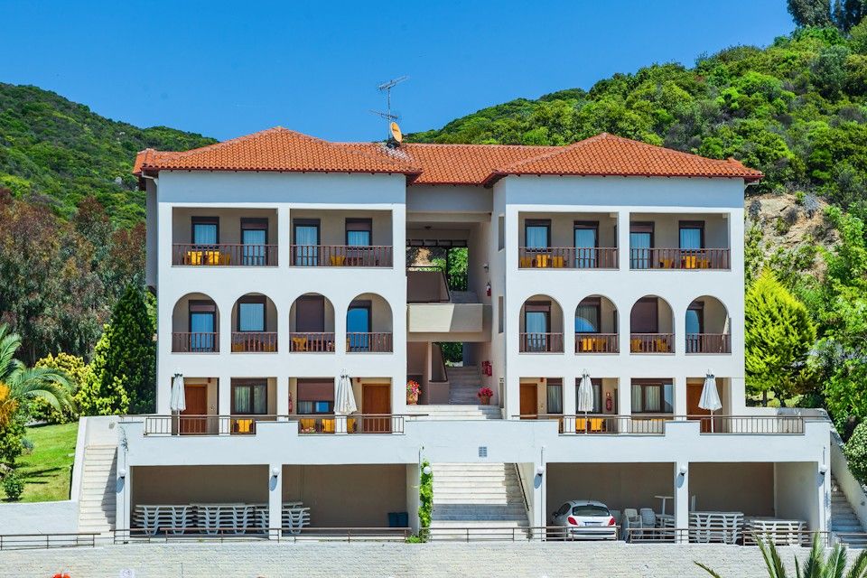 Family Bungalow 2-Bedrooms [Maisonette]