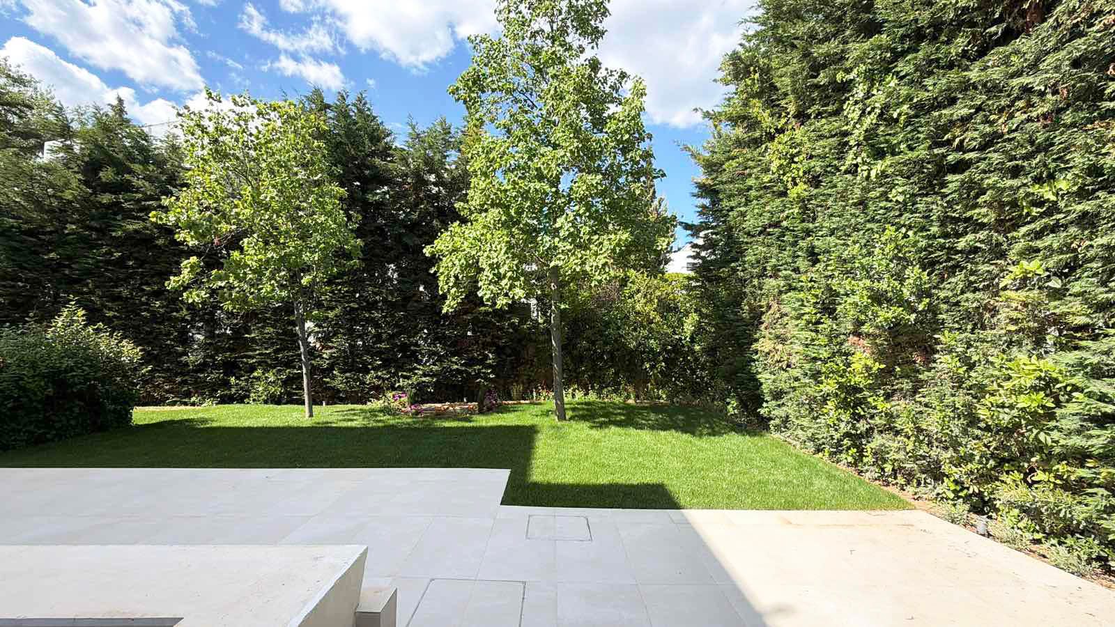 Theoxenia House Garden Suite