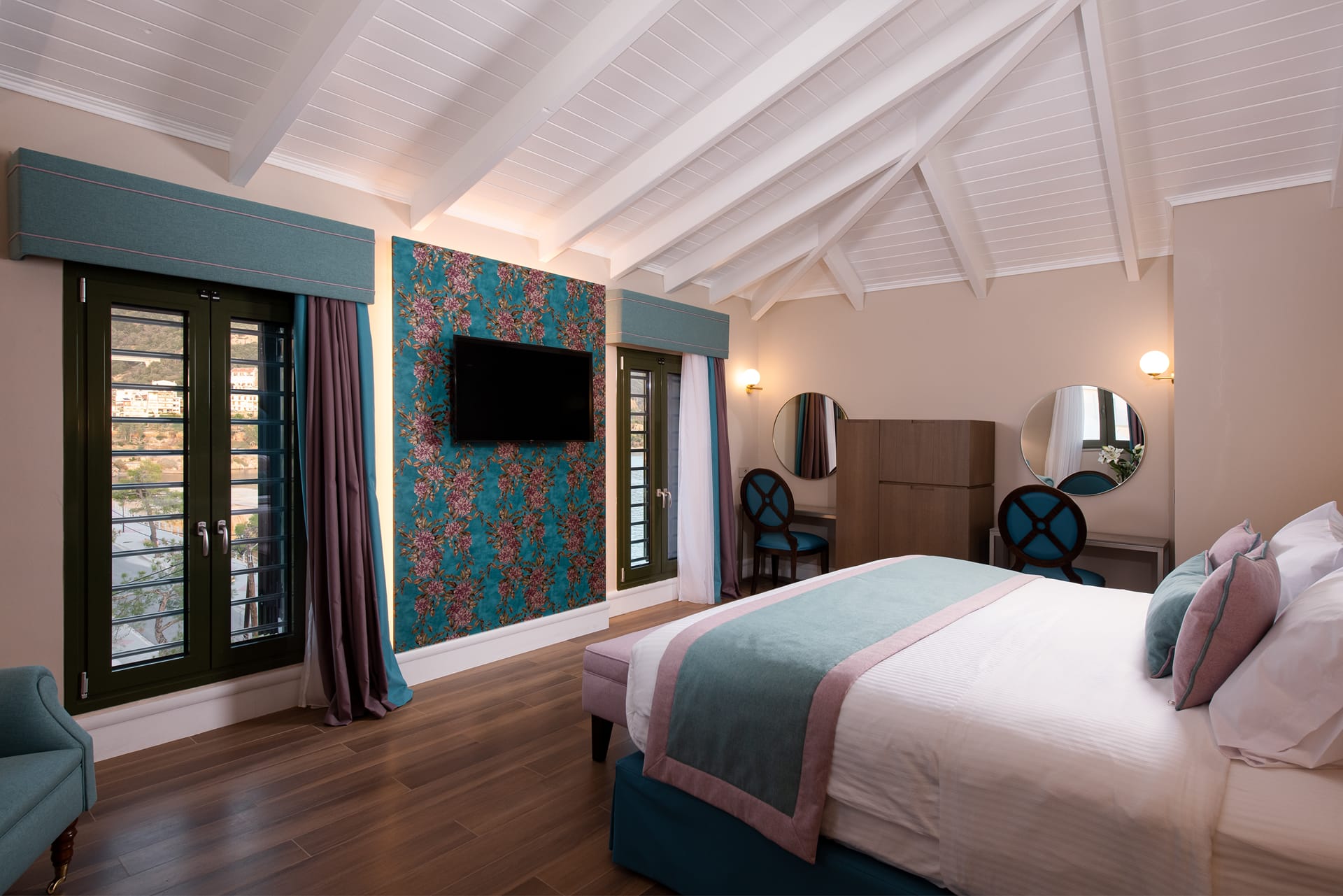 Executive Suite 2 Rooms