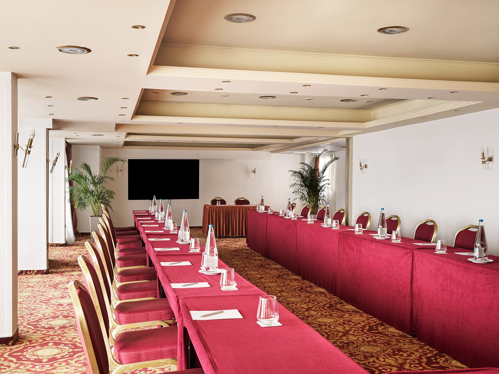 Titania Hotel Athens, ,