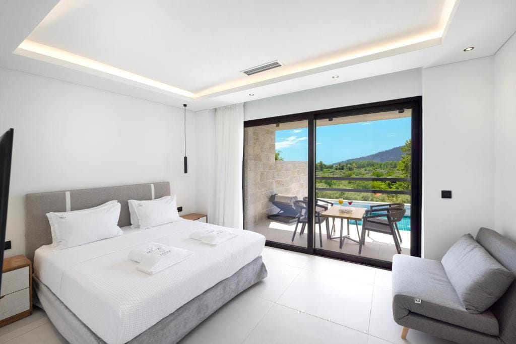 Toska Tower, Skala Panagija (Golden Beach), Grčka — Junior Suite Private Pool