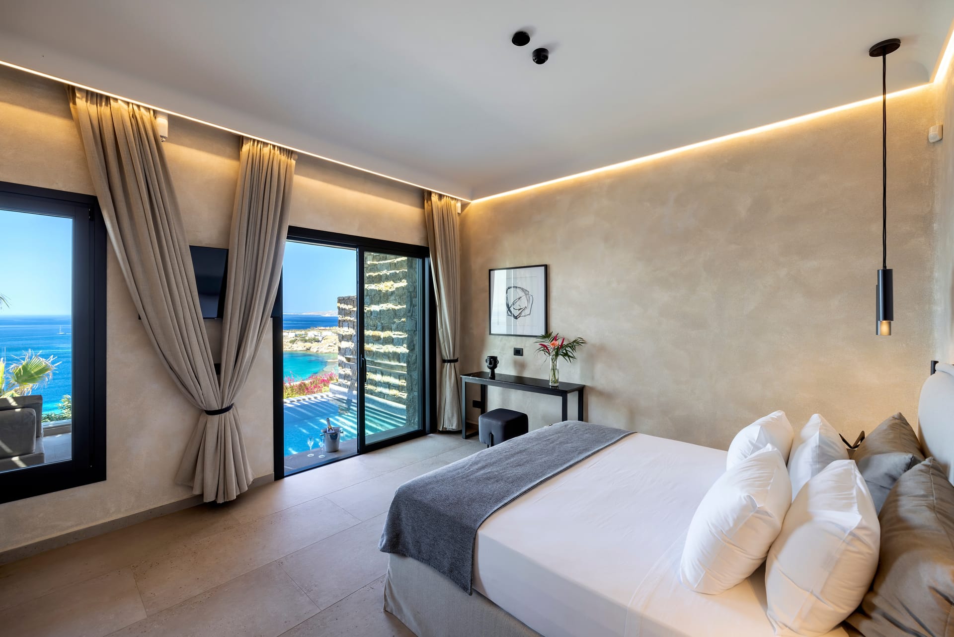 Elegant One Bedroom Villa with Private Pool and Panoramic Sea View