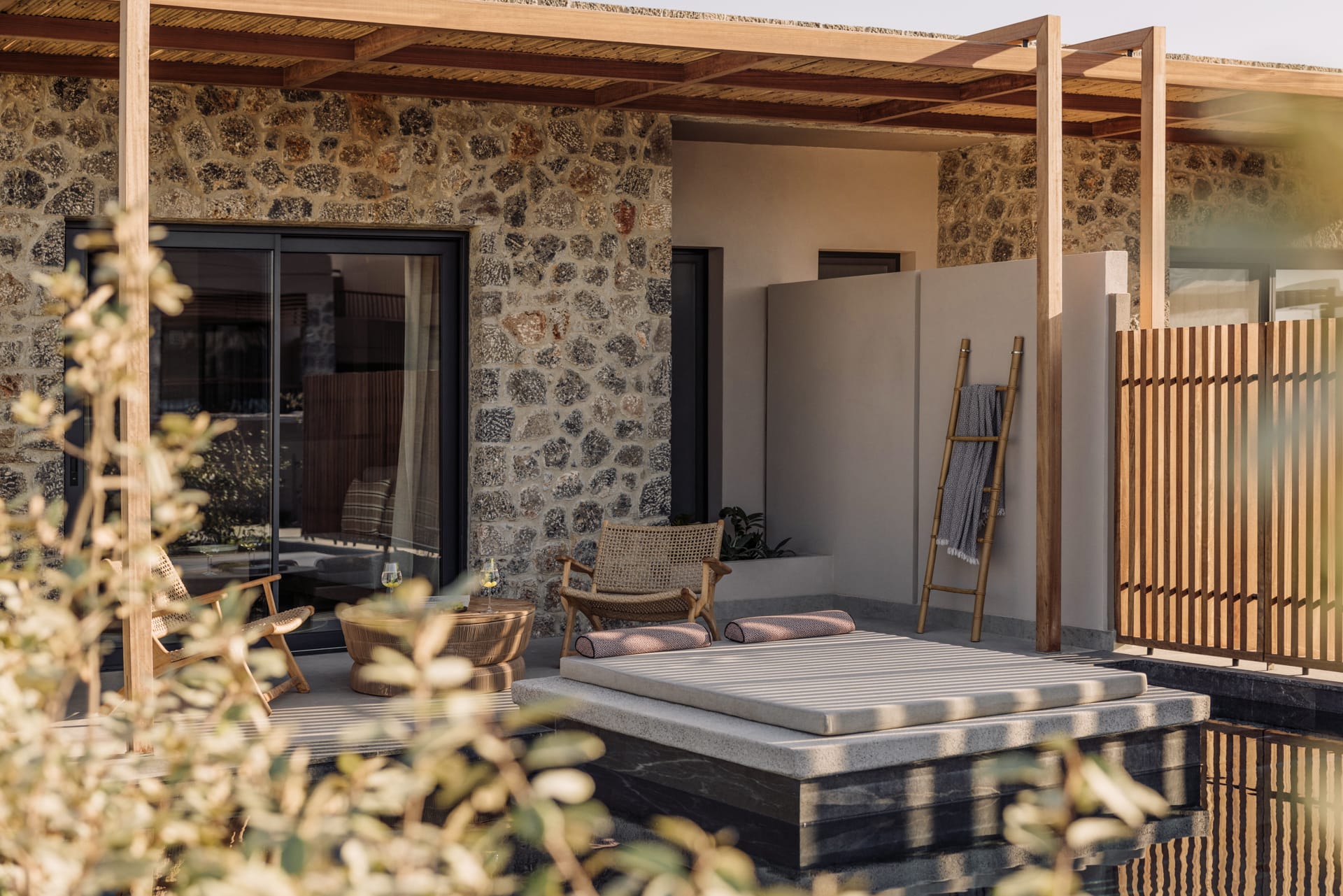 Unda, Roda, Grčka — Signature Suite with Private Pool