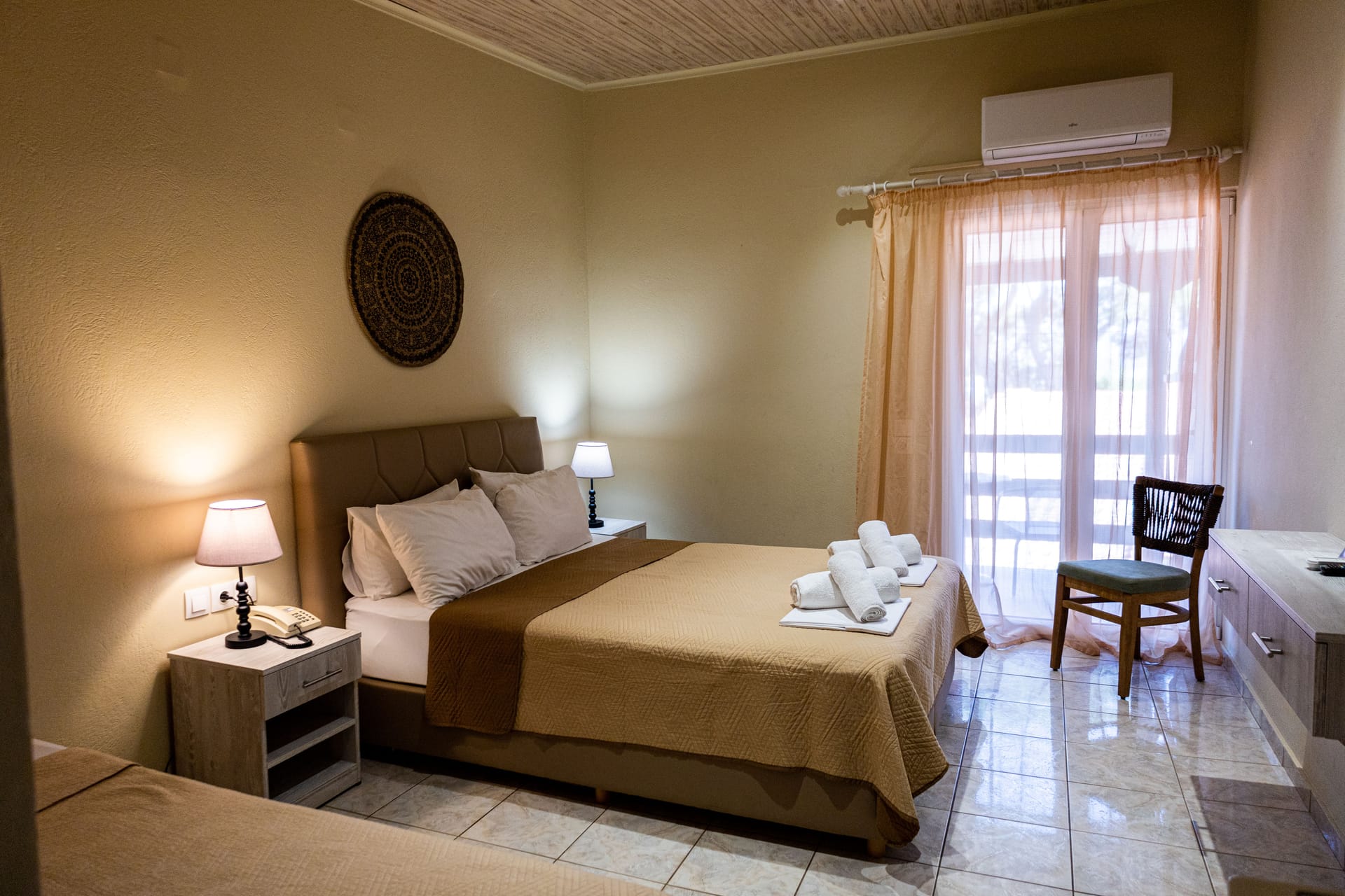 Standard triple garden / landscape view