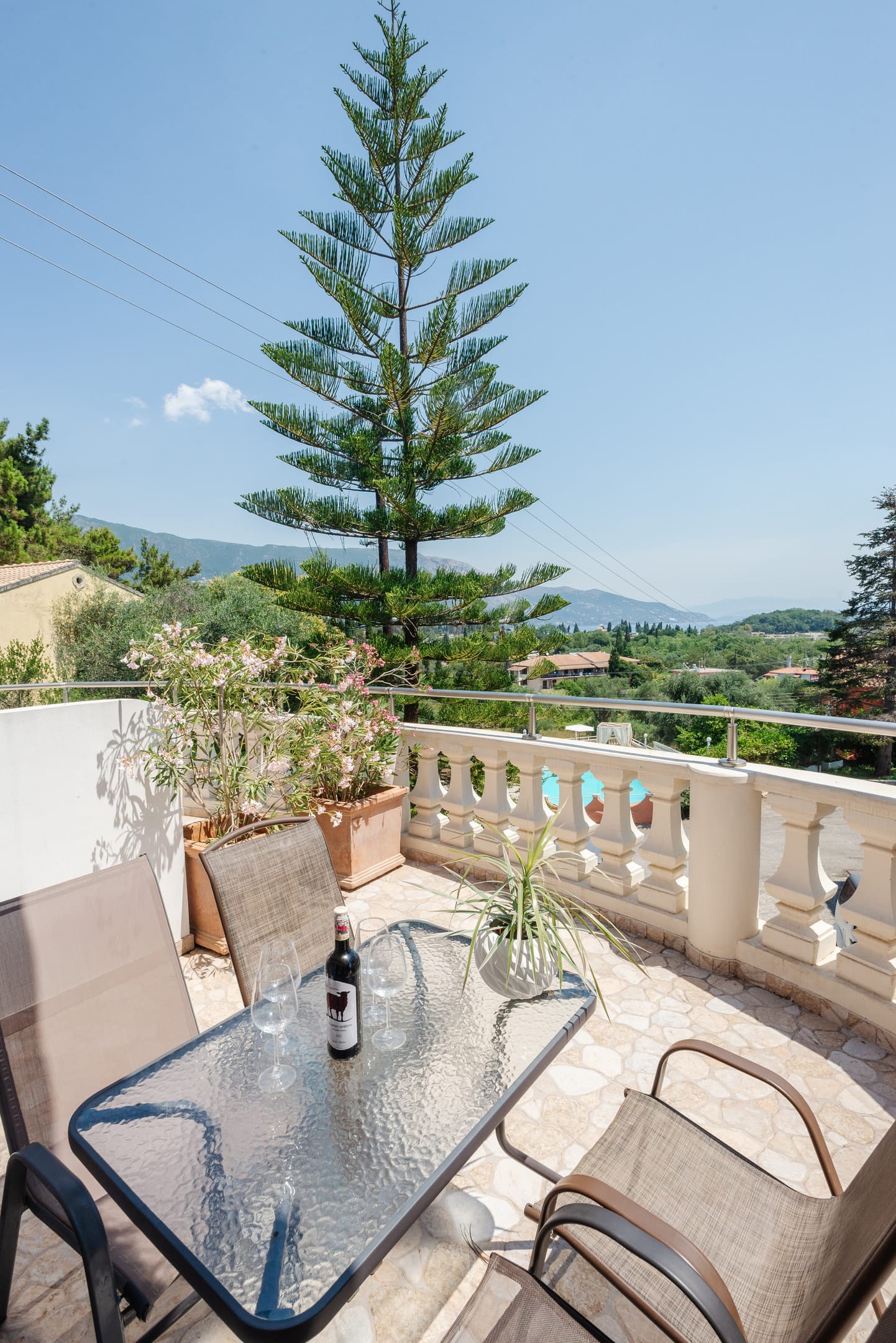 Superior Family Panoramic Sea View