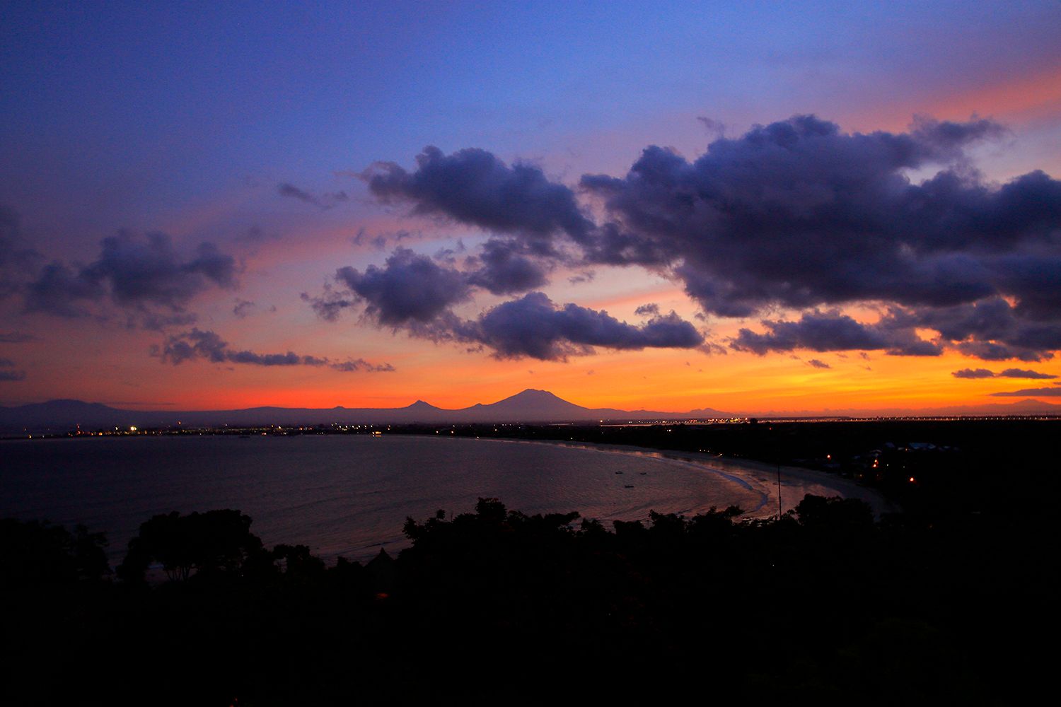 Villa del Cielo I Official Hotel Online Booking - Best Rate Guaranteed