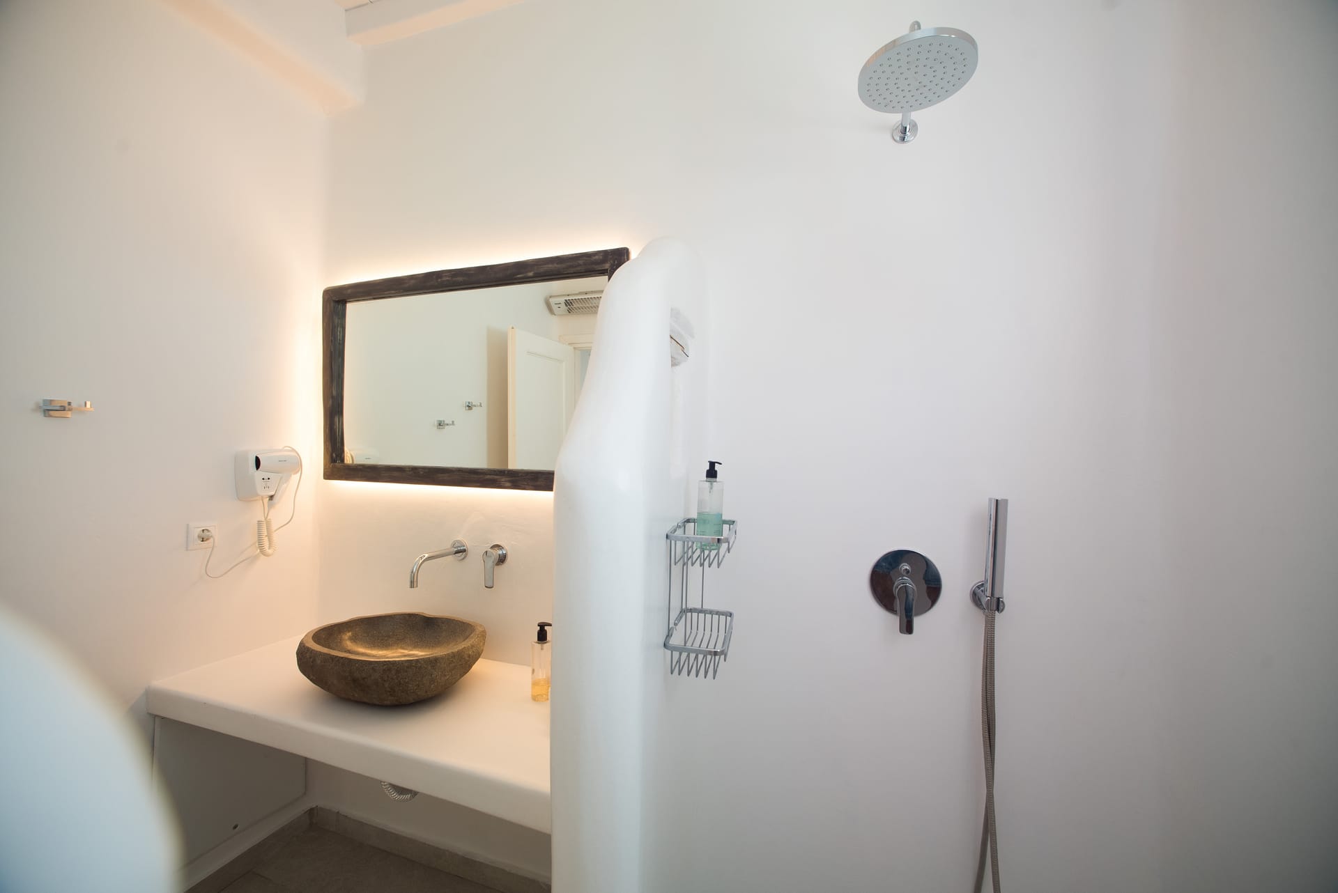 Villa Nisso Sea View