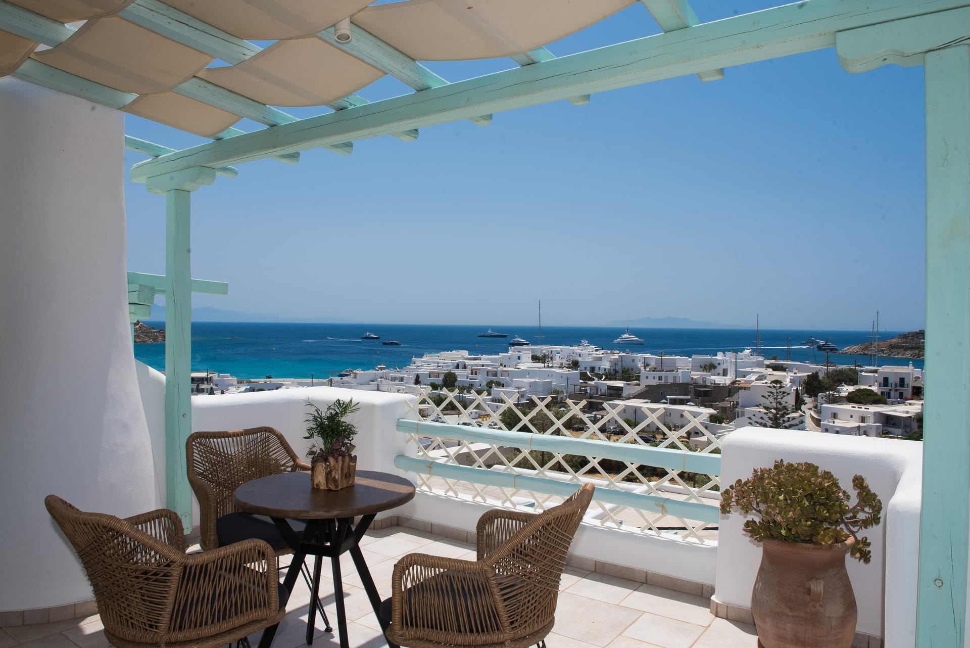 Villa Nisso Sea View